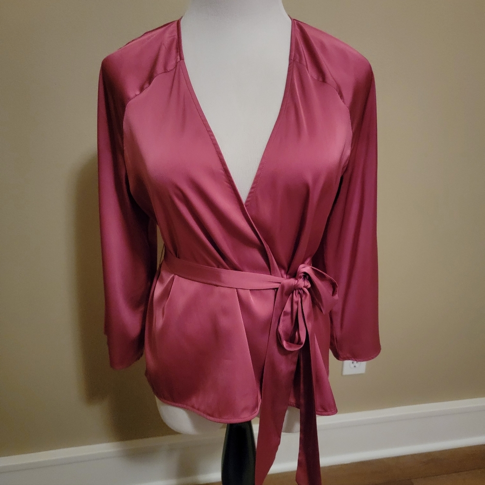 Sz. S Express Elegant Women's Wrap Top - Pink